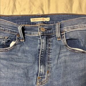 Levi's 720 High Rise Super Skinny
